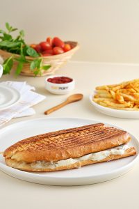 kasarli-fahriye-anne-tostu kasarli-fahriye-anne-tostu