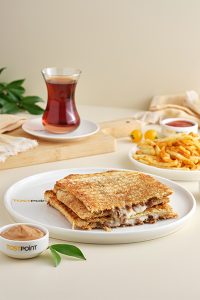 kavurmalı tost kavurmalı tost